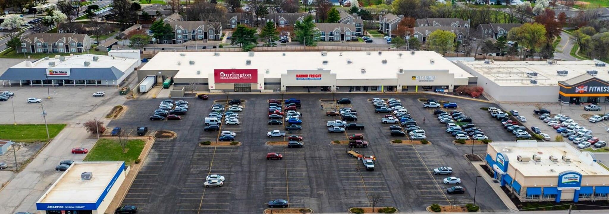 11215-11225 Shawnee Mission Pky, Shawnee, KS for sale Building Photo- Image 1 of 8