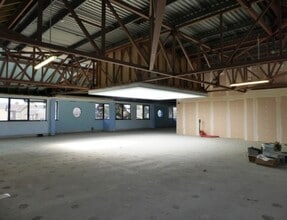 72 Oldfield Rd, Hampton for lease Interior Photo- Image 2 of 2