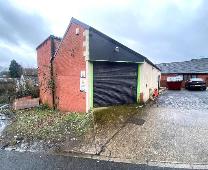 Whalley Range, Blackburn for lease - Building Photo - Image 2 of 4