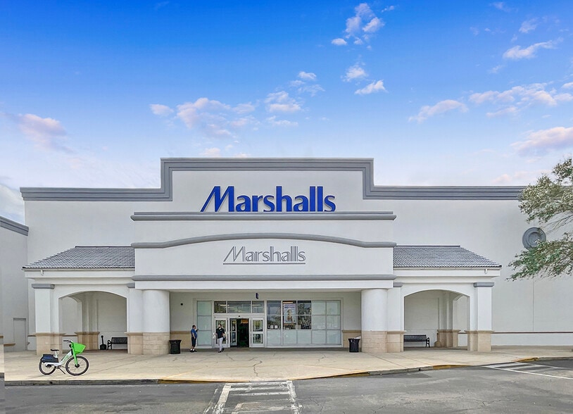 2410-2606 E Colonial Dr, Orlando, FL for lease - Building Photo - Image 2 of 24