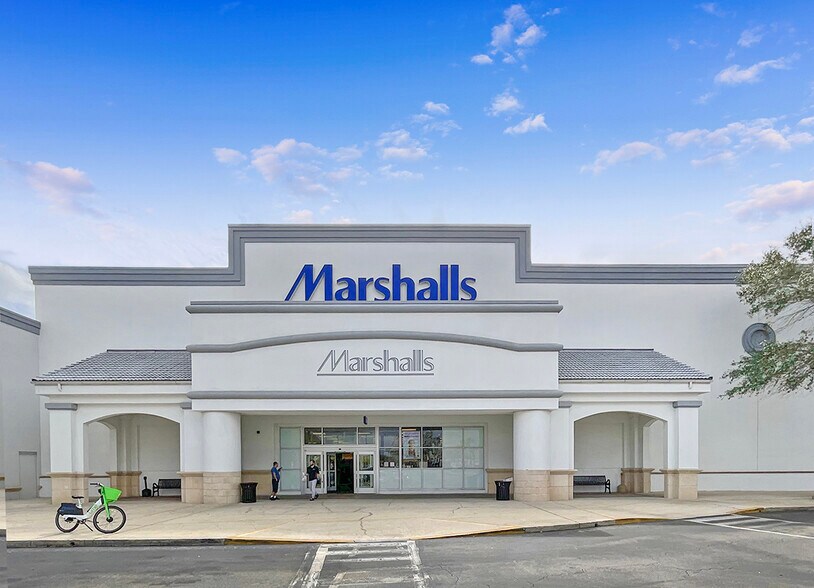 2410-2606 E Colonial Dr, Orlando, FL à louer - Photo du bâtiment - Image 2 de 24