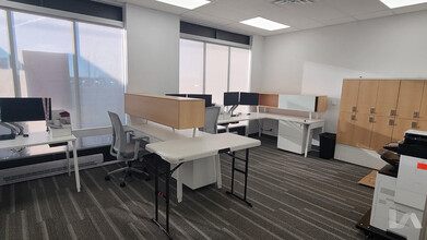 775 Main St E, Milton, ON à louer Photo intérieure- Image 2 de 7