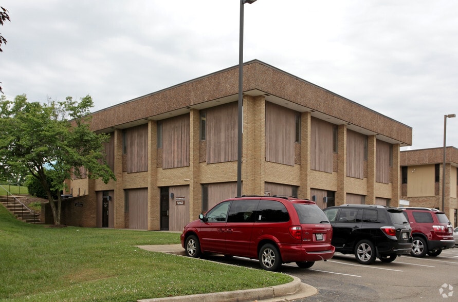 2003 Rock Spring Rd, Forest Hill, MD for lease - Primary Photo - Image 1 of 3