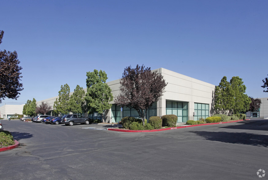 1135 Walsh Ave, Santa Clara, CA for lease - Building Photo - Image 2 of 4