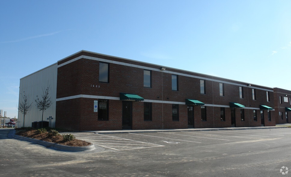 1405 Babbage Ln, Indian Trail, NC for lease - Building Photo - Image 3 of 9