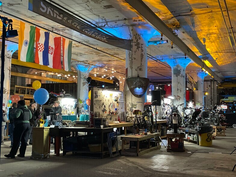 4806 Hamilton Ave, Cleveland, OH à vendre - Photo du bâtiment - Image 2 de 14