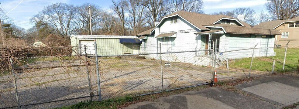 1063 E Parkway South, Memphis, TN à vendre - Photo du bâtiment - Image 1 de 42