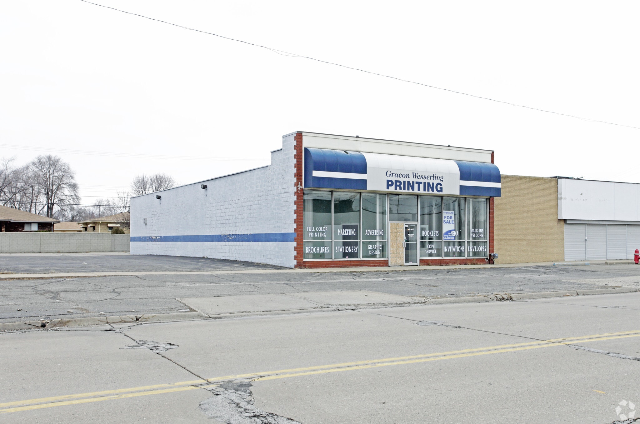 18145 E 8 Mile Rd, Eastpointe, MI for sale Primary Photo- Image 1 of 9