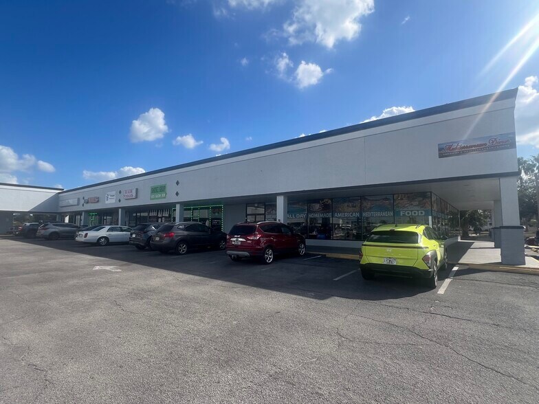 11836-11932 US Highway 19, Port Richey, FL à louer - Photo du bâtiment - Image 3 de 13