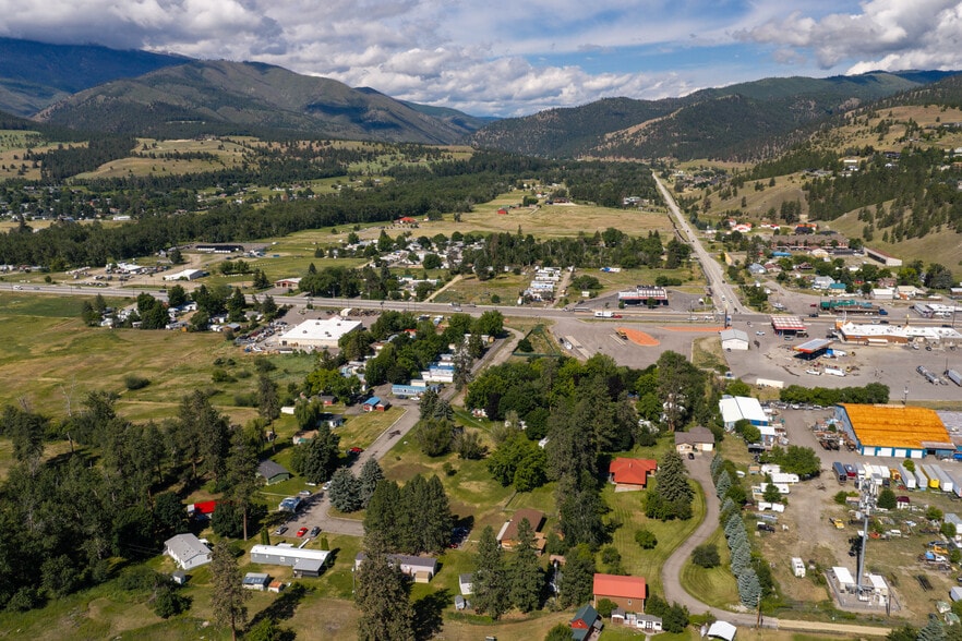 Lolo Mobile Home & RV Park + Lot portfolio of 2 properties for sale on LoopNet.ca - Aerial - Image 3 of 48