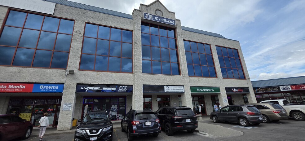 1800 Bank St, Ottawa, ON for lease - Building Photo - Image 1 of 19