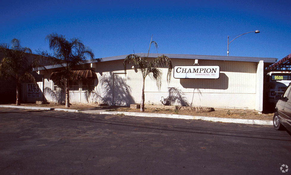 452-456 W Valley Blvd, Rialto, CA for sale - Primary Photo - Image 1 of 1