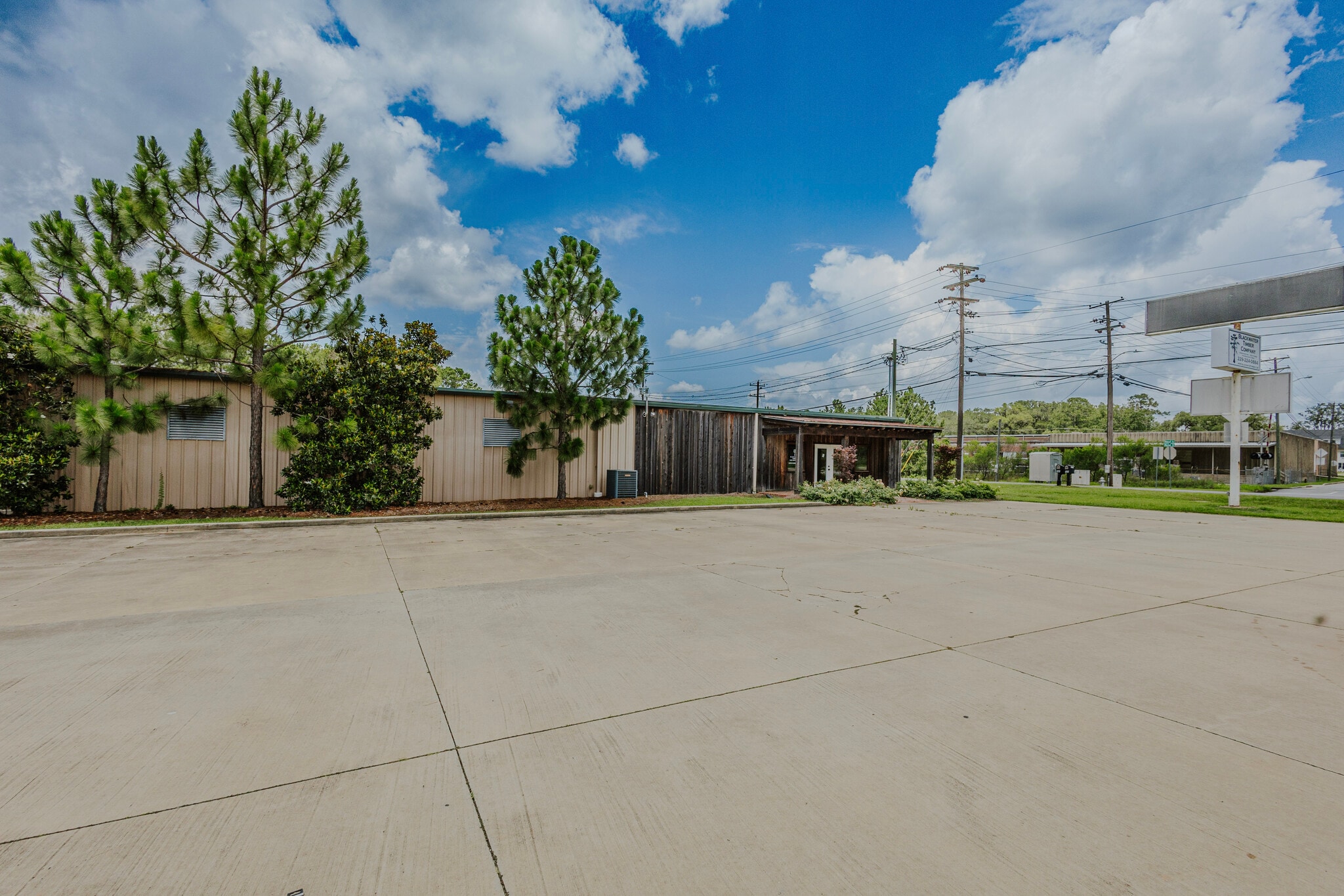 1720 Metcalf Ave, Thomasville, GA for lease Primary Photo- Image 1 of 26