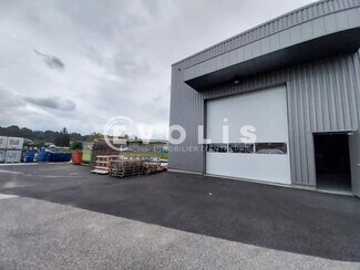 Plus de détails pour 87 Rue Robert Berthelet, Crémieu - Local d'activités à louer