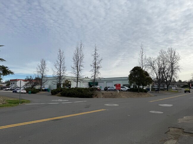Plus de détails pour 6101 Enterprise Dr, Diamond Springs, CA - Industriel à vendre
