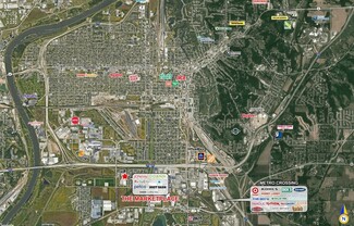 Plus de détails pour Market Place Dr, Council Bluffs, IA - Vente au détail à louer