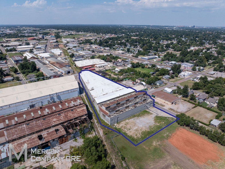 1432 NW 5th St, Oklahoma City, OK à louer - Aérien - Image 2 de 7