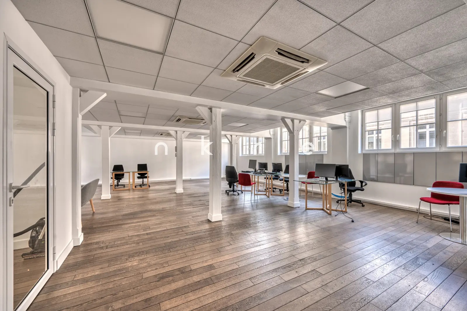 Multifamily in Paris for sale Interior Photo- Image 1 of 11