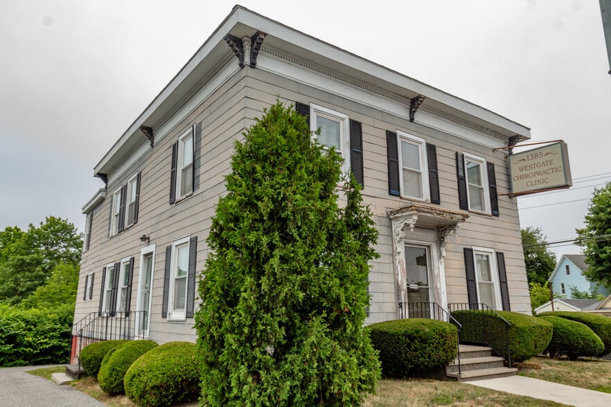 1385 Congress St, Portland, ME for sale - Building Photo - Image 1 of 14