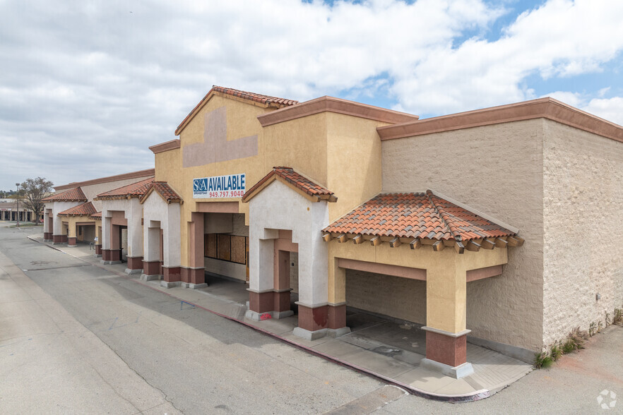 8310 Limonite Ave, Riverside, CA for lease - Primary Photo - Image 1 of 6