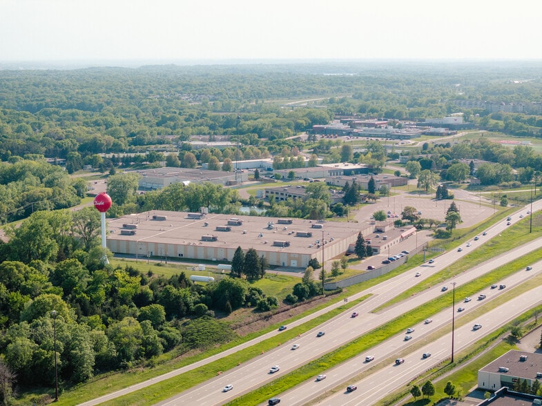 14900 Technology Dr, Eden Prairie, MN for lease - Building Photo - Image 3 of 14