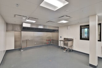 3716 Eagle Rock Blvd, Los Angeles, CA for lease Interior Photo- Image 2 of 3