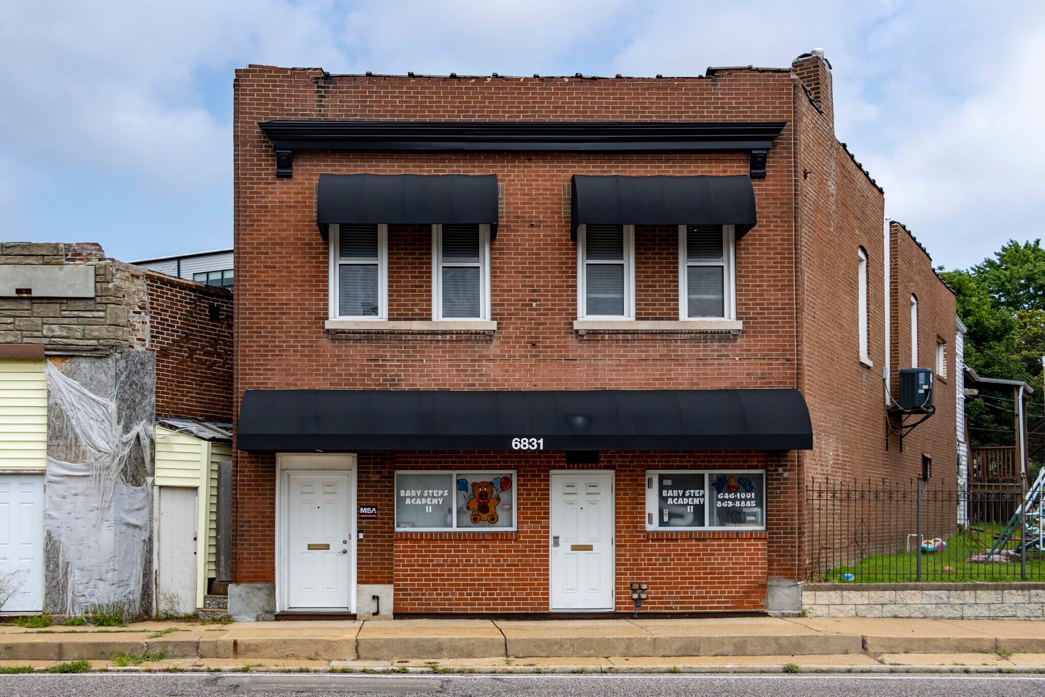 6831 Manchester Ave, Saint Louis, MO à louer Photo du bâtiment- Image 1 de 8
