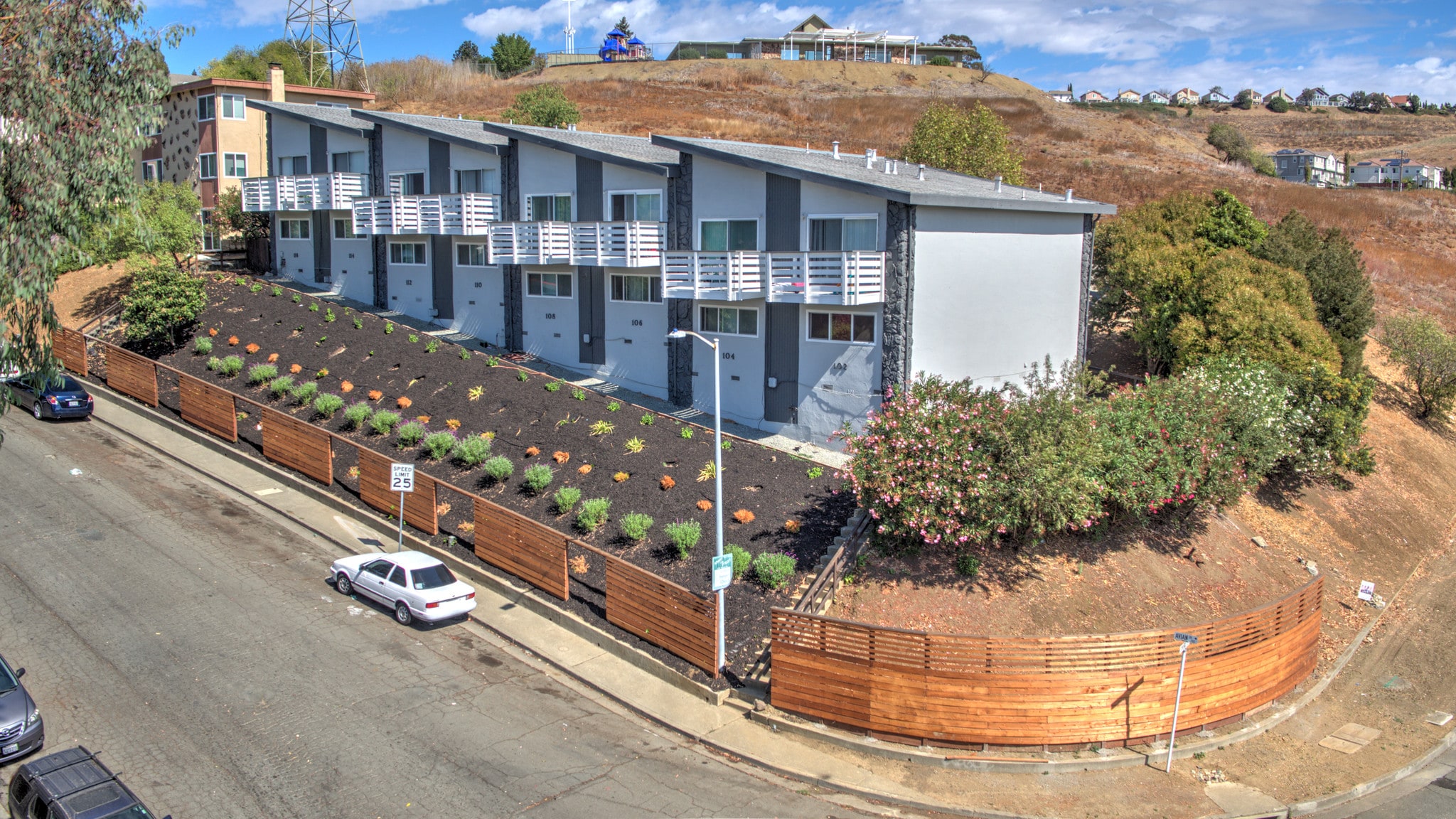 102-116 Avian Dr, Vallejo, CA for sale Primary Photo- Image 1 of 22