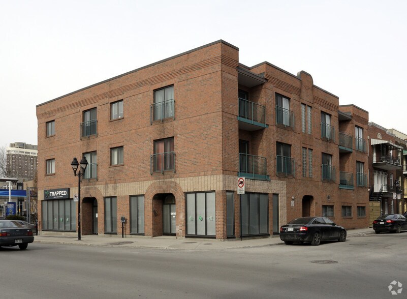 923-933 Rue Ontario E, Montréal, QC à louer - Photo du bâtiment - Image 2 de 4