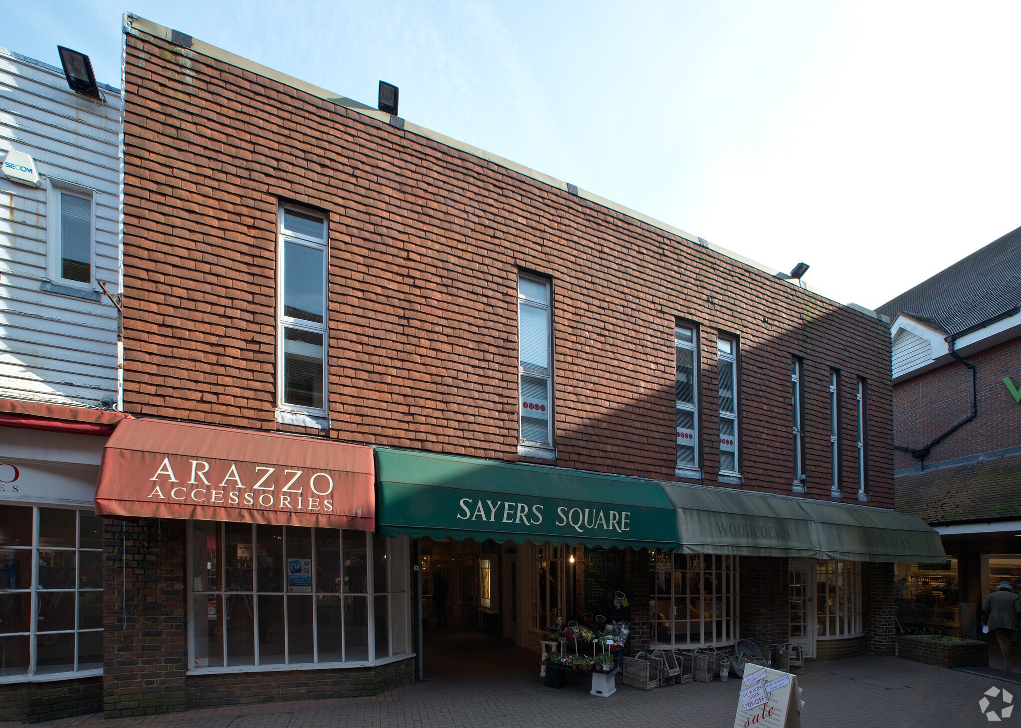 7-25 Sayers Ln, Tenterden for lease Primary Photo- Image 1 of 38