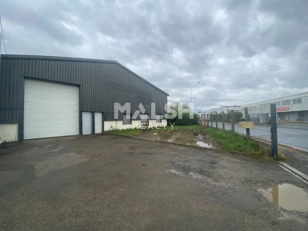 Flex in Villefranche-sur-Saône for lease Building Photo- Image 1 of 7