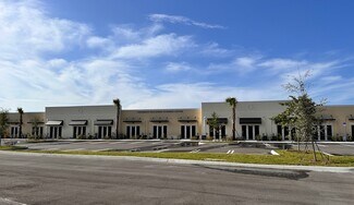 Plus de détails pour 500 NW University Blvd, Port Saint Lucie, FL - Local d'activités à louer
