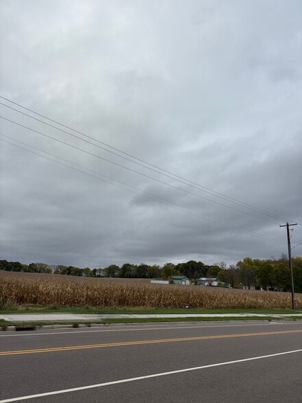 4706 Jeffers Rd, Eau Claire, WI for sale - Building Photo - Image 3 of 3