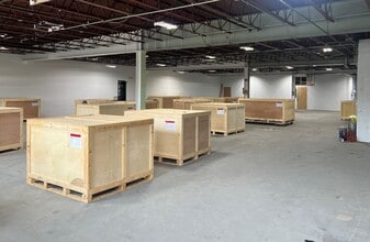 66-70 Randall Ave, Rockville Centre, NY for lease Interior Photo- Image 1 of 8