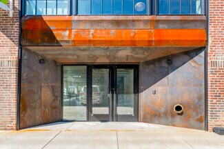 Plus de détails pour 2501 Oakford St, Philadelphia, PA - Commerce de détail à louer