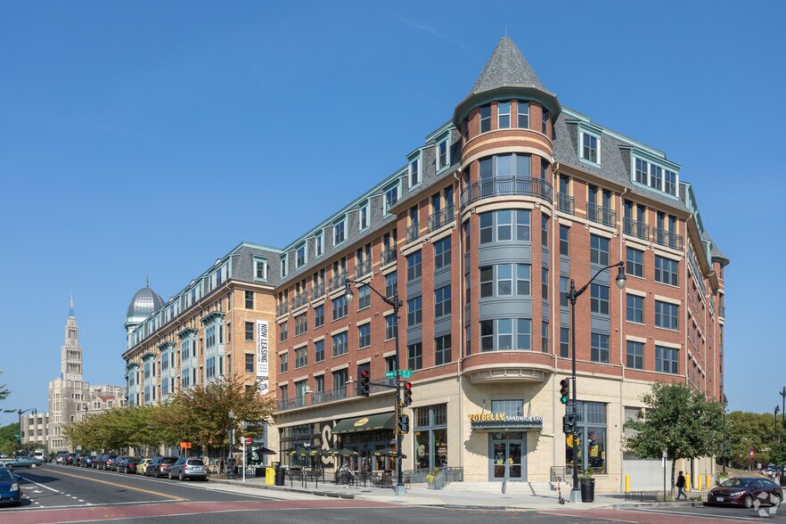 625 Monroe St NE, Washington, DC for lease - Primary Photo - Image 1 of 79