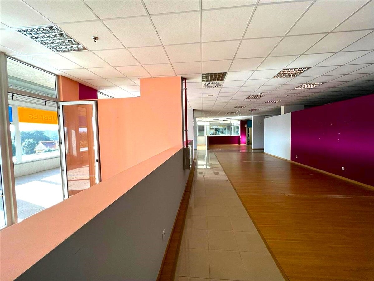 Urbanización Pego, 1, Brión, LC 15280 - - - Interior Photo - Image 1 of 8