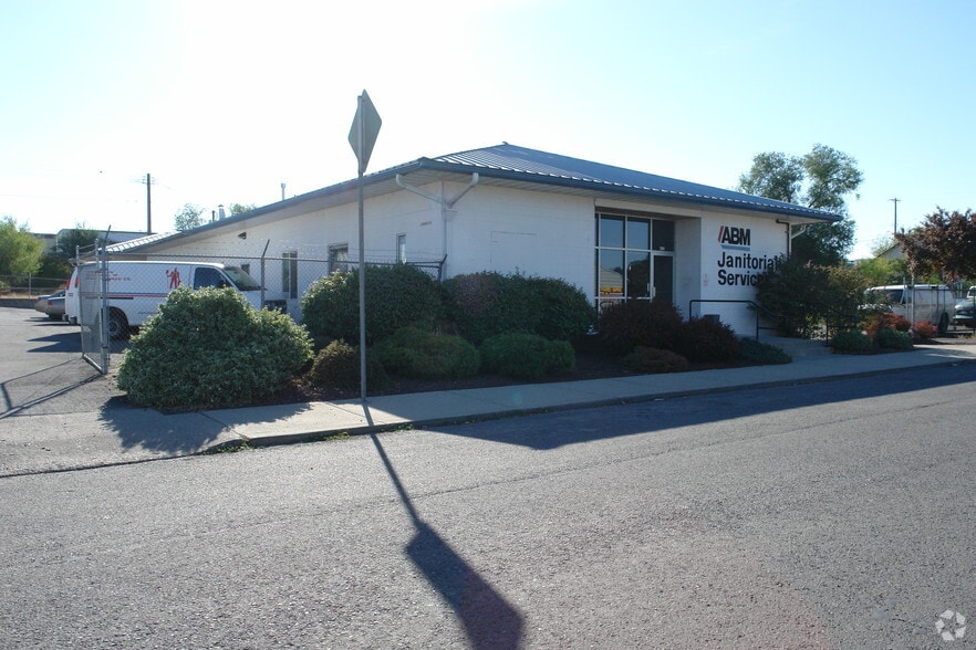 112 N Altamont St, Spokane, WA for lease - Building Photo - Image 3 of 9