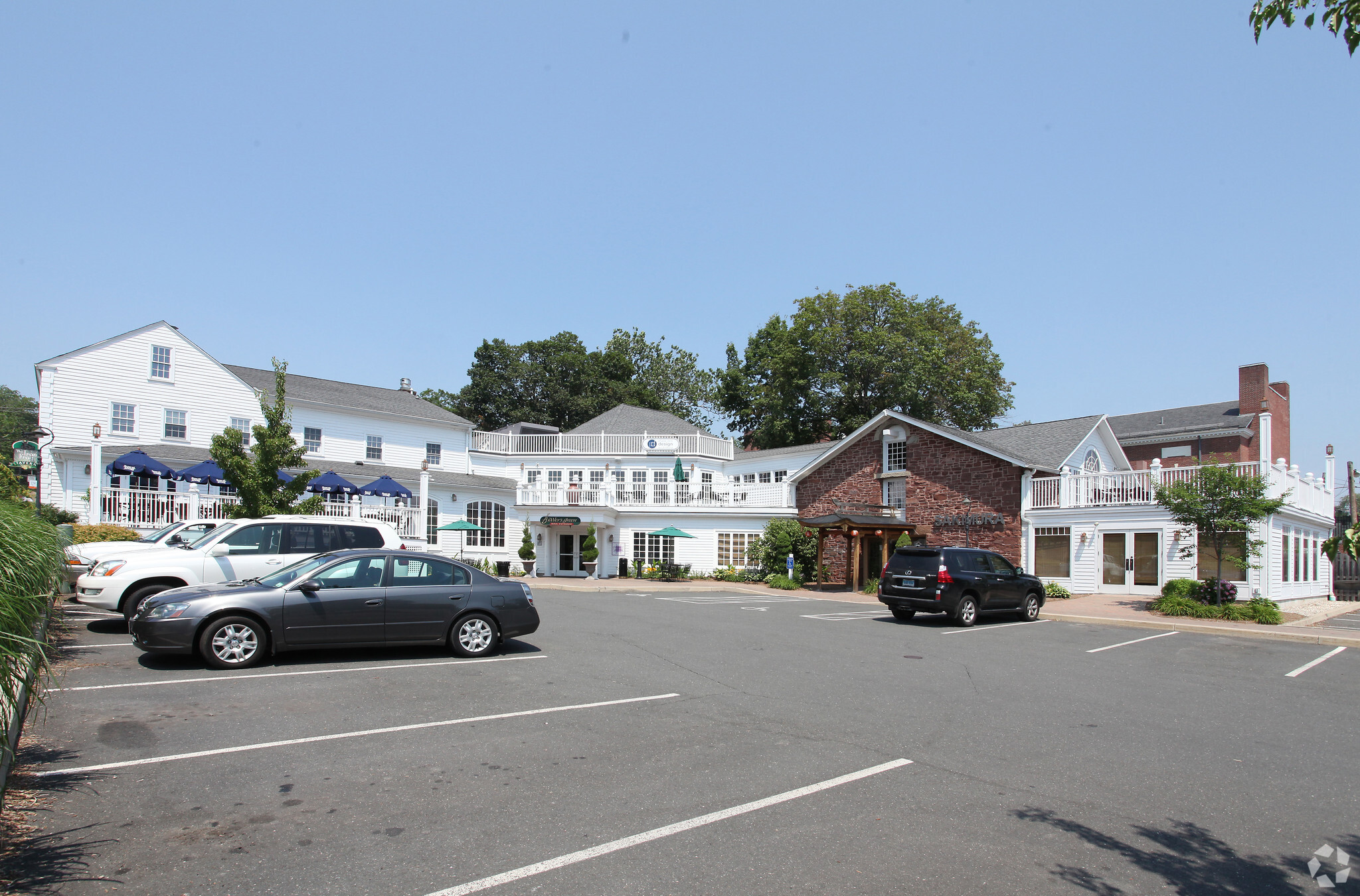 2-10 Wilcox St, Simsbury, CT à vendre Photo principale- Image 1 de 1