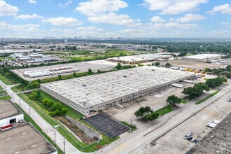 1810 Kelly Blvd, Carrollton, TX - AERIAL  map view