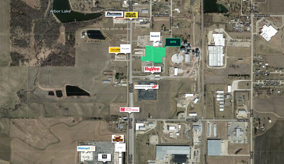 320 West St S, Grinnell, IA à vendre - Aérien - Image 2 de 2