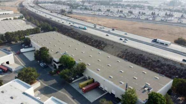 Plus de détails pour 8747-8807 Rochester Ave, Rancho Cucamonga, CA - Industriel à louer