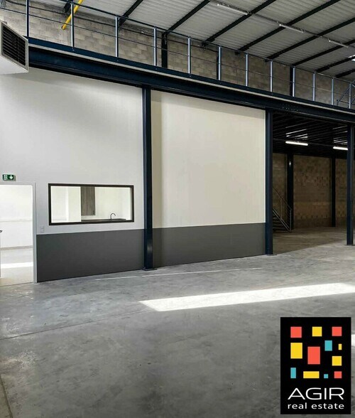 Flex in Serris for lease - Interior Photo - Image 3 of 10