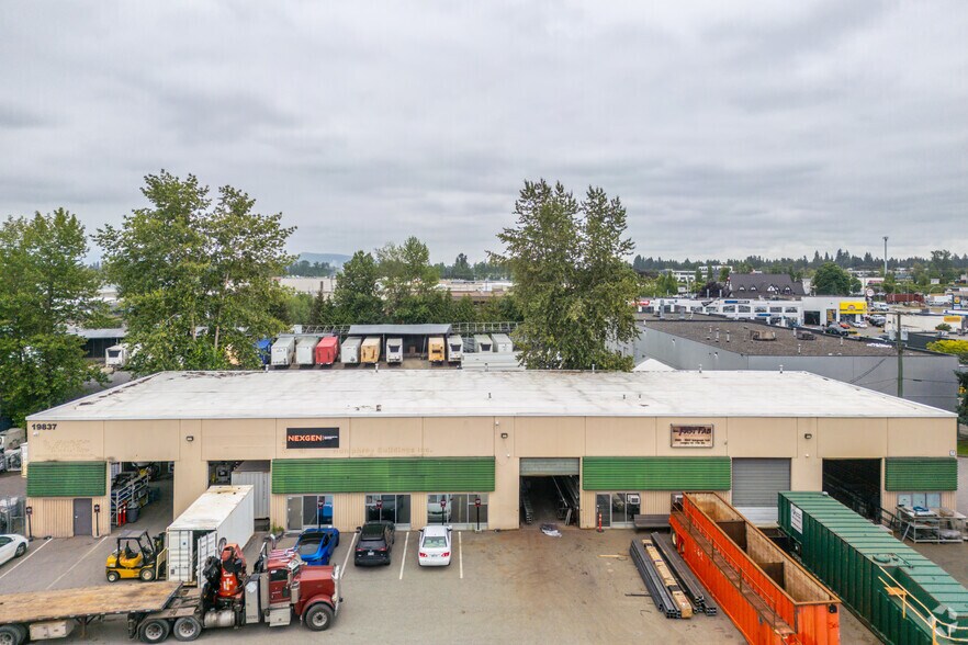 19837 Telegraph Trl, Langley Twp, BC for sale - Building Photo - Image 2 of 4