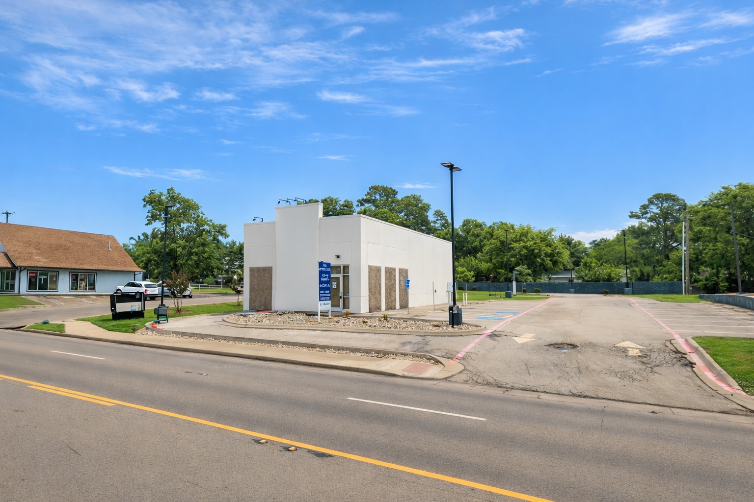 900 Gilmer St, Sulphur Springs, TX for sale Primary Photo- Image 1 of 5