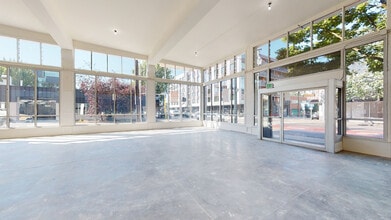 106 NE Grand Ave, Portland, OR for lease Matterport 3D Scan- Image 1 of 35