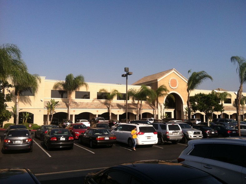 2275 Sampson Ave, Corona, CA for lease - Building Photo - Image 2 of 6