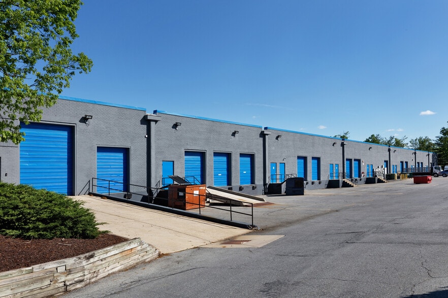9730 Martin Luther King Jr Hwy, Lanham, MD for lease - Building Photo - Image 1 of 2