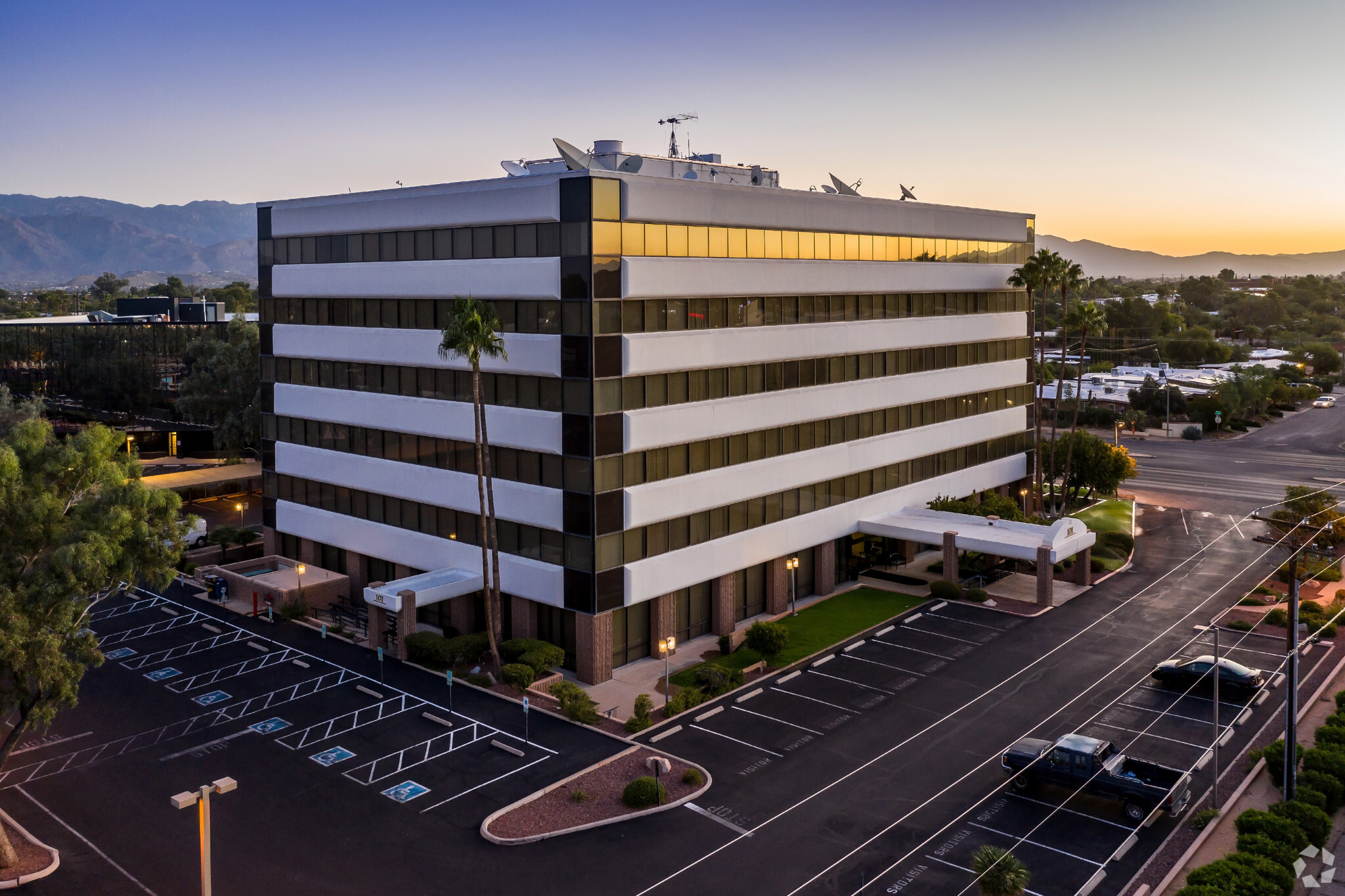 101 N Wilmot Rd, Tucson, AZ for sale Building Photo- Image 1 of 1