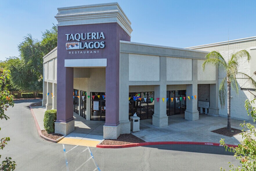 1515-1571 Mitchell Rd, Ceres, CA for sale - Building Photo - Image 3 of 16